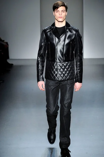 Look 34